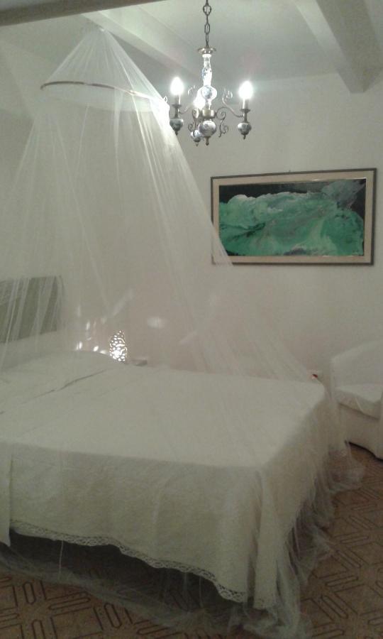 אוסטוני Holiday Home Trullo Antico מראה חיצוני תמונה